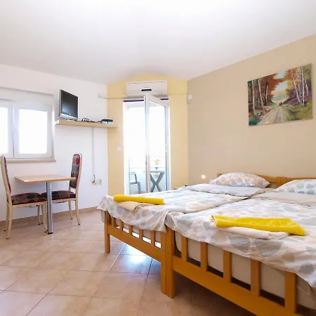 Zoran 1497 Apartment *