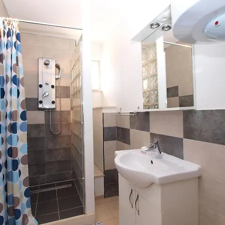 Apartment Zoran 1497 Pula