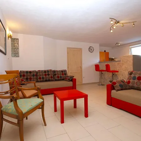 Zoran 1497 Apartment Pula