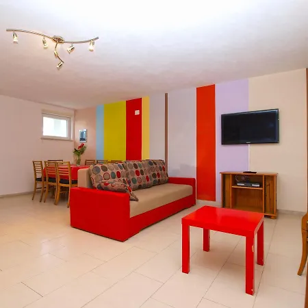 Apartment Zoran 1497 Pula