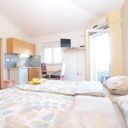Zoran 1497 Apartment